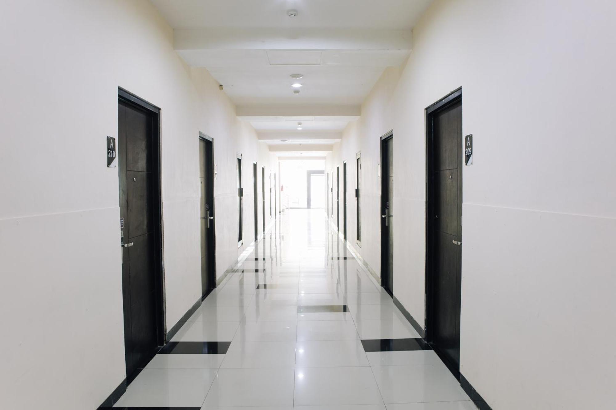 Utc Hotel Σεμαράνγκ Εξωτερικό φωτογραφία
